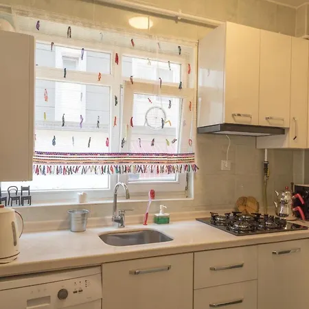 Stylish & Comfy In The Center איסטמבול